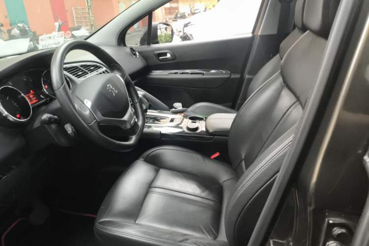 Used Peugeot 3008 2015 1.6THP Automatic Prestige Edition Driver Seat