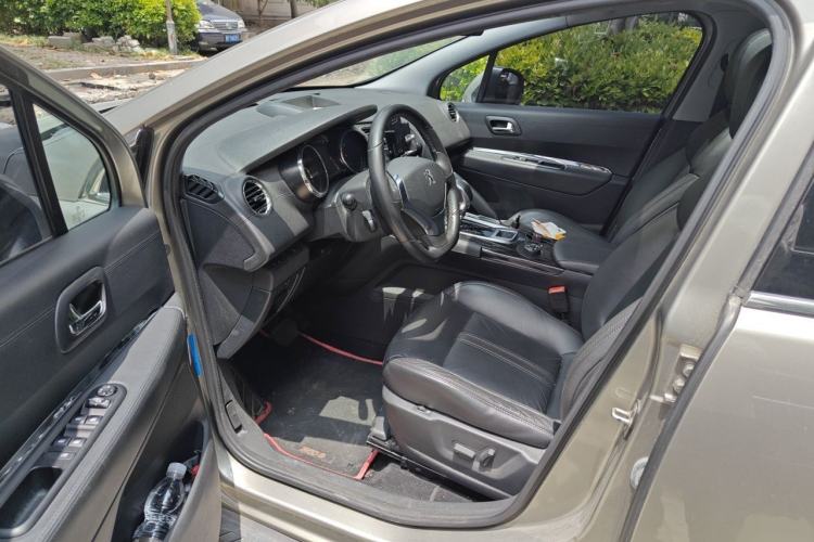 Used Peugeot 3008 2015 1.6THP Automatic Trend Edition Driver Seat