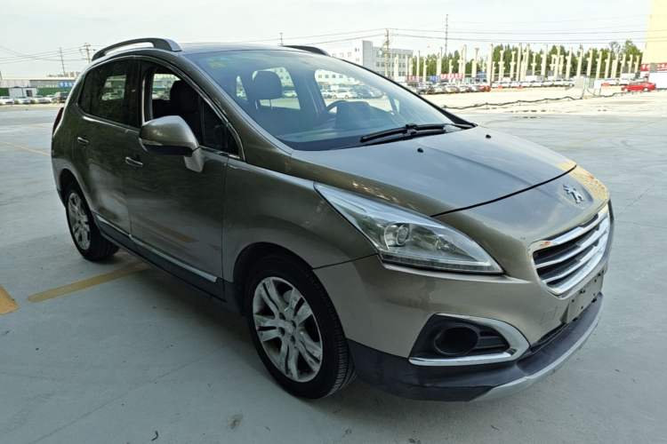Used Peugeot 3008 2015 2.0L Manual Classic Edition Front Right 45 Deg