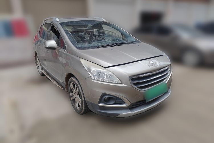 Used Peugeot 3008 2015 1.6THP Automatic Prestige Edition Front Right 45 Deg