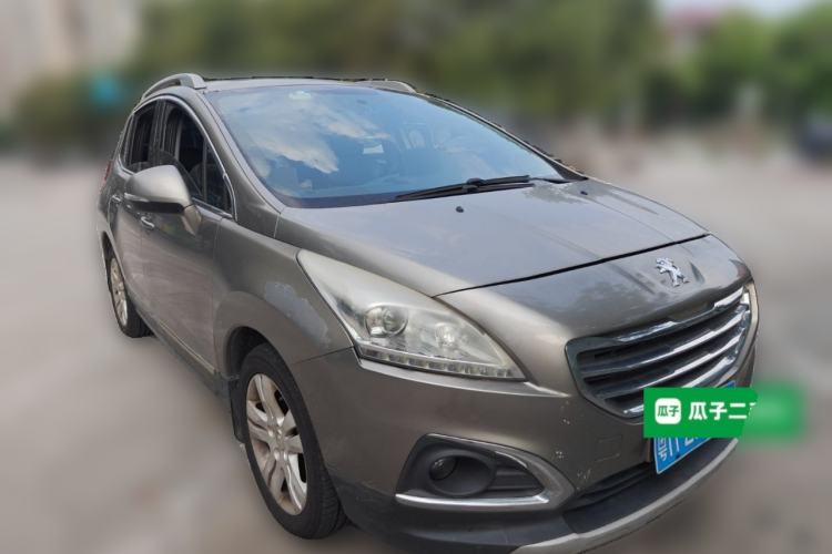 Used Peugeot 3008 2015 2.0L Automatic Trend Edition Front Right 45 Deg