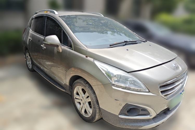 Used Peugeot 3008 2015 1.6THP Automatic Trend Edition Front Right 45 Deg