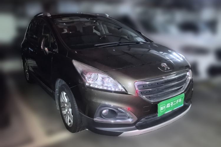 Used Peugeot 3008 2015 1.6THP Automatic Classic Edition Front Right 45 Deg
