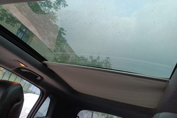 Used Peugeot 3008 2015 1.6THP Automatic Prestige Edition Headliner