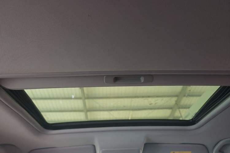 Used Peugeot 3008 2015 2.0L Manual Classic Edition Headliner