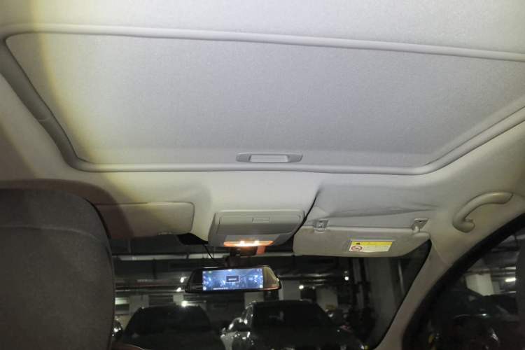 Used Peugeot 3008 2015 1.6THP Automatic Classic Edition Headliner