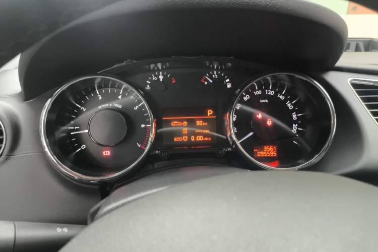 Used Peugeot 3008 2015 1.6THP Automatic Prestige Edition Instrument Cluster