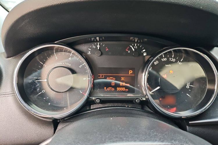 Used Peugeot 3008 2015 1.6THP Automatic Classic Edition Instrument Cluster