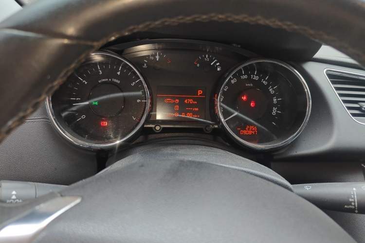Used Peugeot 3008 2015 1.6THP Automatic Prestige Edition Instrument Cluster