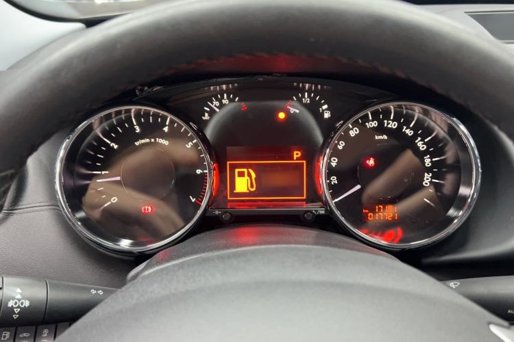 Used Peugeot 3008 2015 1.6THP Automatic Prestige Edition Instrument Cluster