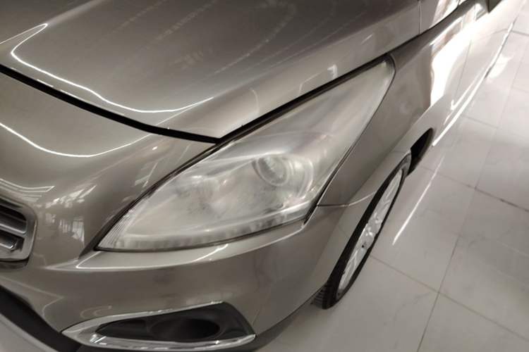 Used Peugeot 3008 2015 2.0L Automatic Classic Edition Left Front Headlight