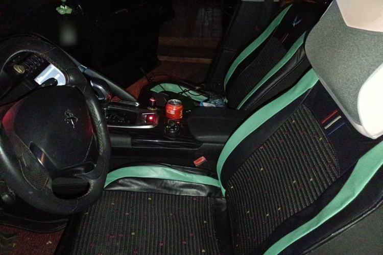 Used Peugeot 3008 2015 1.6THP Automatic Prestige Edition Left Front Seat