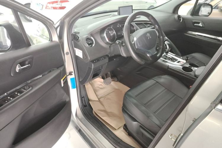 Used Peugeot 3008 2015 2.0L Automatic Classic Edition Left Front Seat