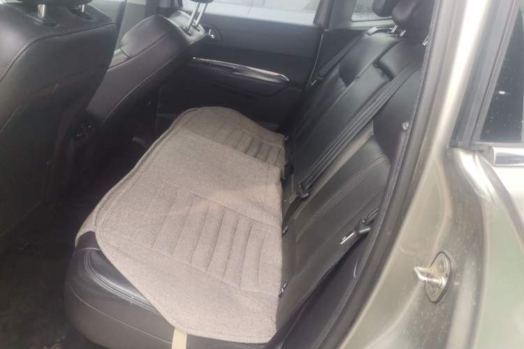 Used Peugeot 3008 2015 2.0L Automatic Trend Edition Left Rear Seat