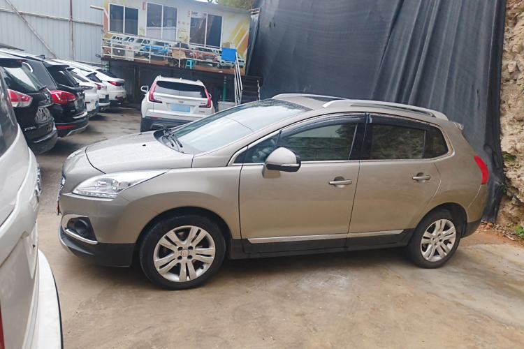 Used Peugeot 3008 2015 2.0L Automatic Trend Edition Left Side