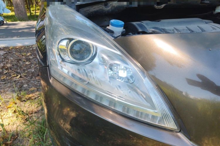 Used Peugeot 3008 2015 2.0L Automatic Classic Edition Right Front Headlight