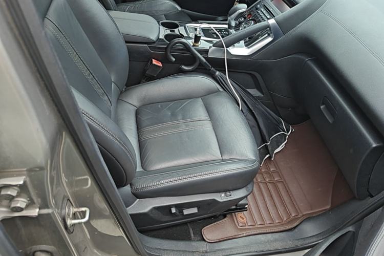 Used Peugeot 3008 2015 2.0L Automatic Trend Edition Right Front Seat