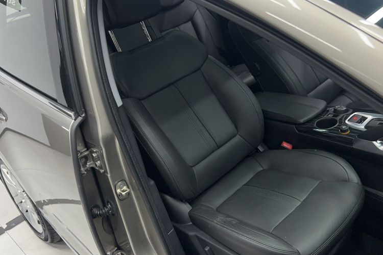 Used Peugeot 3008 2015 1.6THP Automatic Prestige Edition Right Front Seat