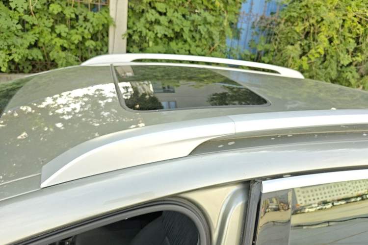 Used Peugeot 3008 2015 2.0L Manual Classic Edition Roof