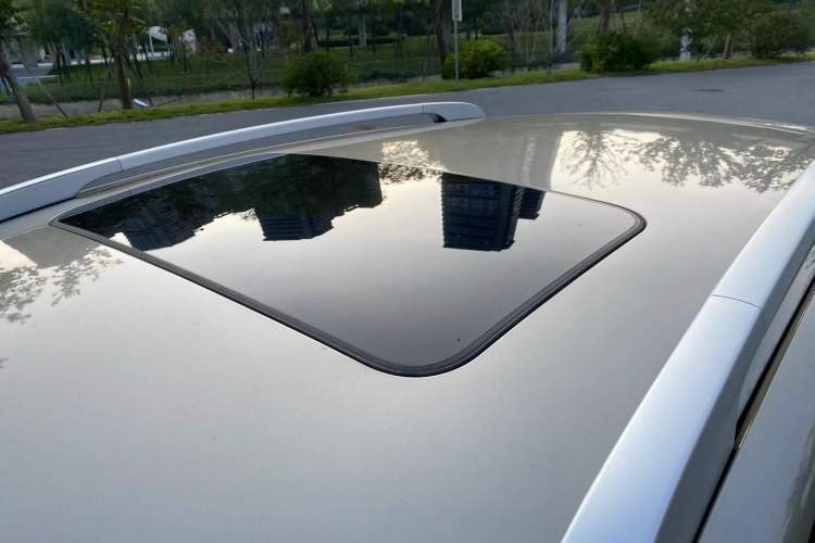 Used Peugeot 3008 2015 1.6THP Automatic Classic Edition Roof
