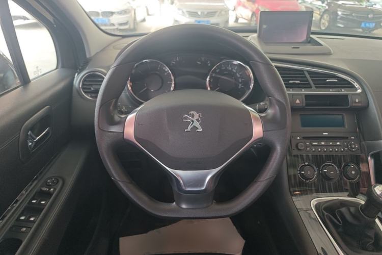 Used Peugeot 3008 2015 2.0L Manual Classic Edition Steering Wheel