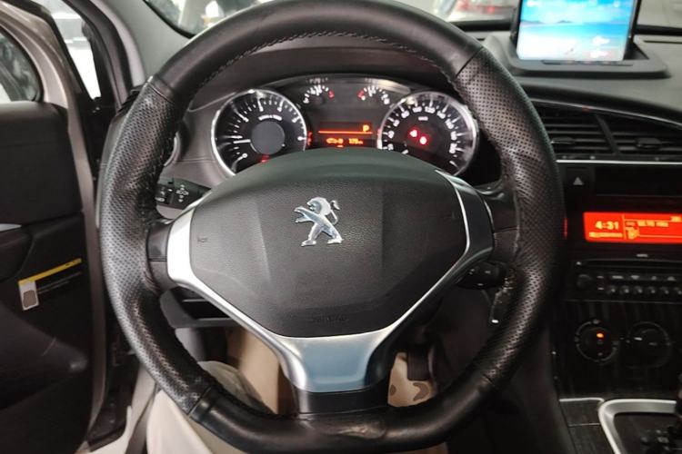 Used Peugeot 3008 2015 2.0L Automatic Classic Edition Steering Wheel