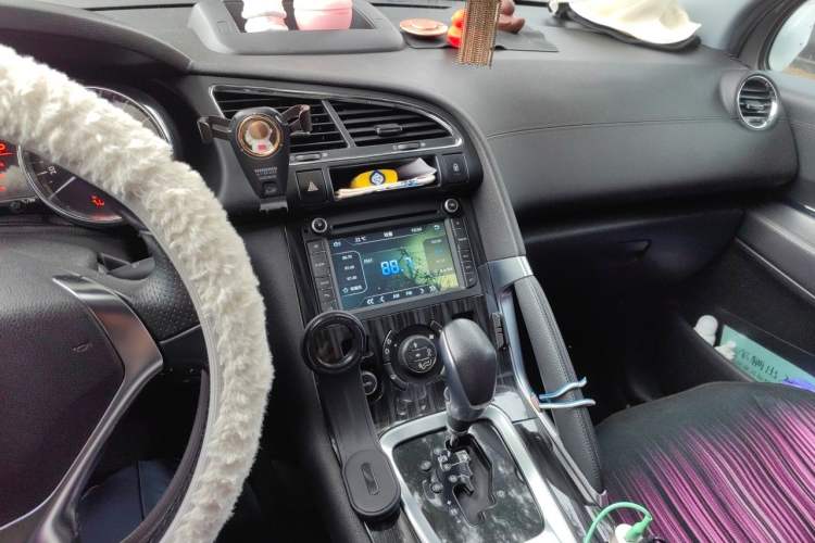 Used Peugeot 3008 2015 2.0L Automatic Trend Edition Audio And AC Panel