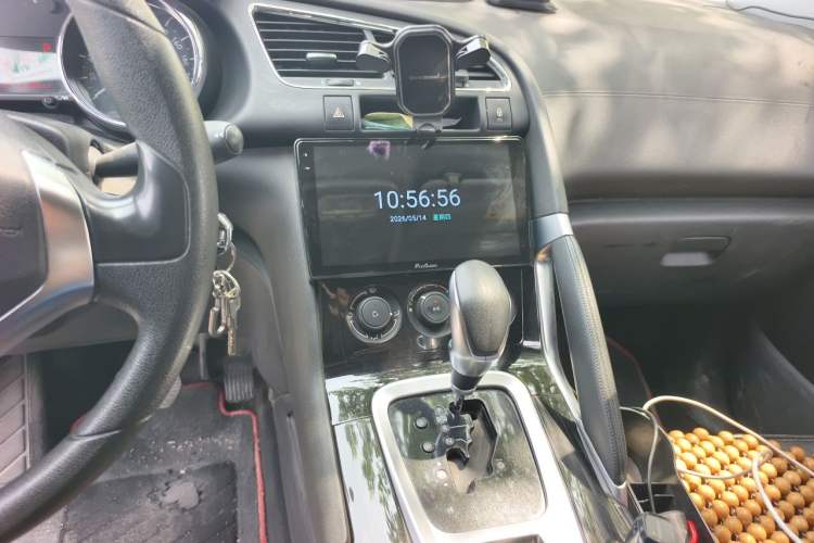 Used Peugeot 3008 2015 1.6THP Automatic Classic Edition Audio And AC Panel