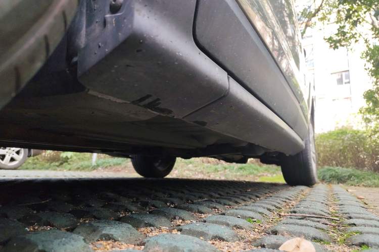 Used Peugeot 3008 2015 2.0L Automatic Classic Edition Chassis Front Left