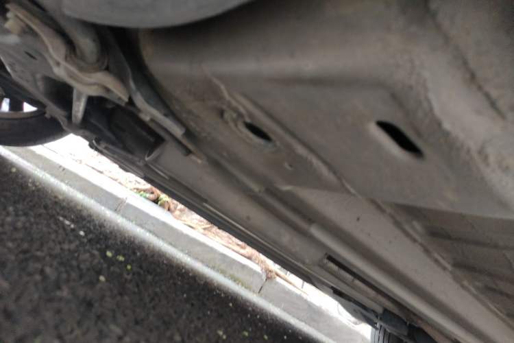 Used Peugeot 3008 2015 1.6THP Automatic Classic Edition Chassis Front Left