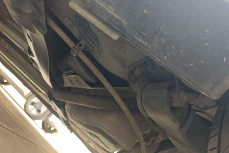 Used Peugeot 3008 2015 2.0L Manual Classic Edition Chassis Rear Left
