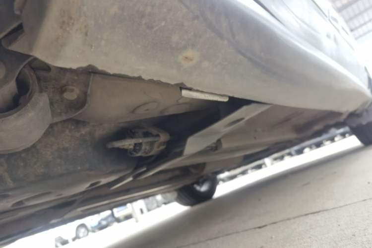 Used Peugeot 3008 2015 2.0L Automatic Classic Edition Chassis Rear Right