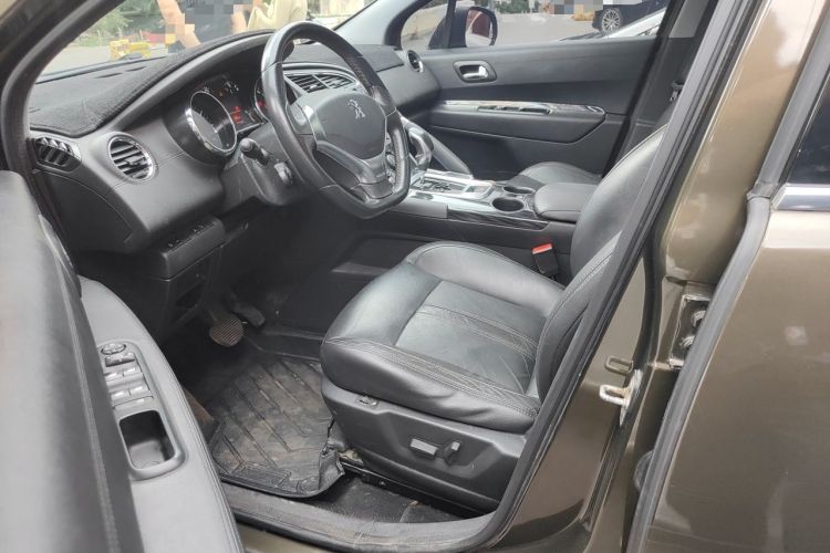 Used Peugeot 3008 2015 2.0L Automatic Trend Edition Driver Seat