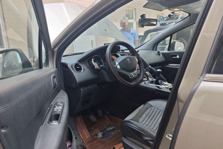 Used Peugeot 3008 2015 2.0L Manual Classic Edition Driver Seat