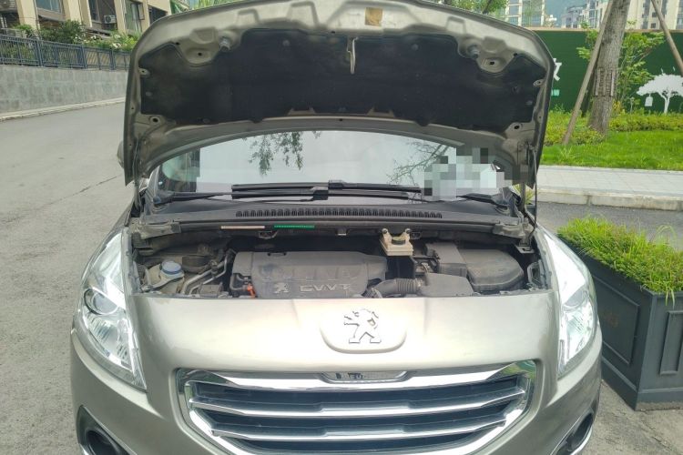 Used Peugeot 3008 2015 2.0L Automatic Classic Edition Engine Bay