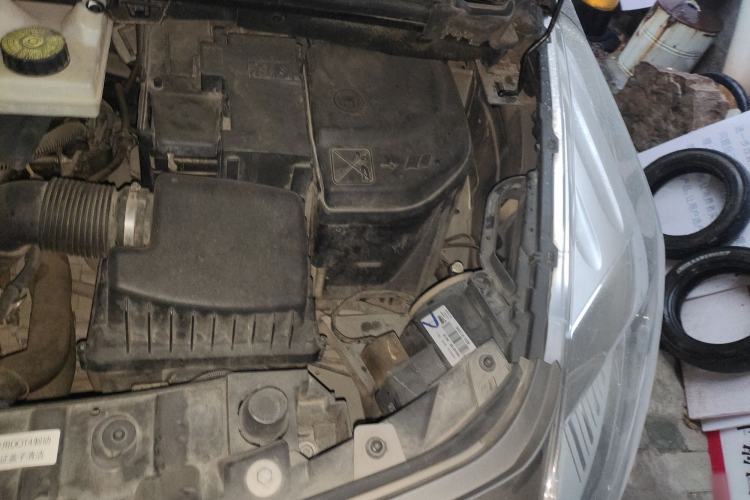 Used Peugeot 3008 2015 2.0L Automatic Trend Edition Engine Bay Left