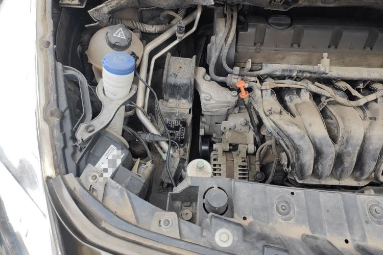 Used Peugeot 3008 2015 2.0L Automatic Trend Edition Engine Bay Right