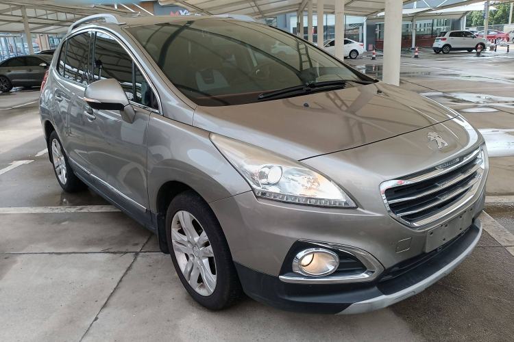 Used Peugeot 3008 2015 2.0L Manual Classic Edition Front Right 45 Deg