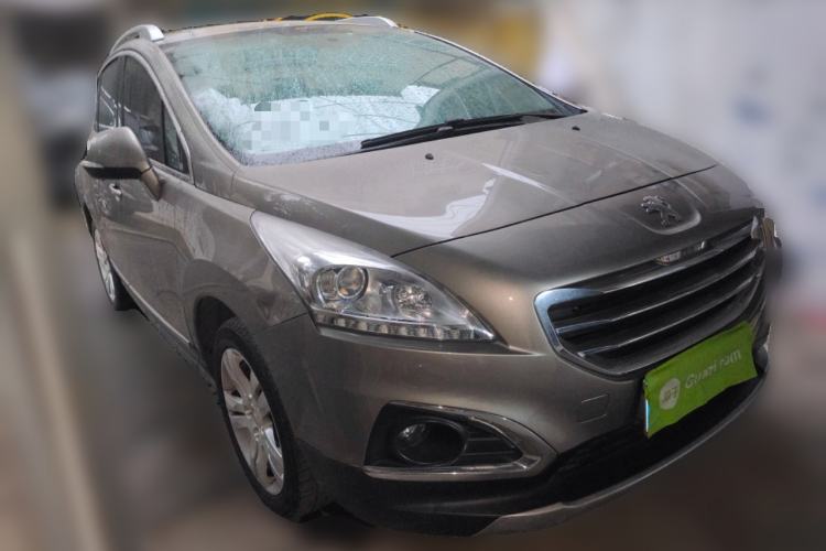 Used Peugeot 3008 2015 2.0L Automatic Trend Edition Front Right 45 Deg