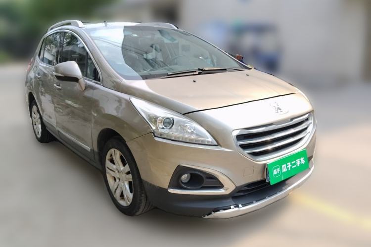 Used Peugeot 3008 2015 1.6THP Automatic Classic Edition Front Right 45 Deg