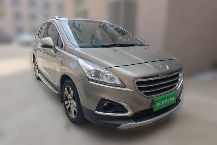 Used Peugeot 3008 2015 2.0L Manual Classic Edition Front Right 45 Deg