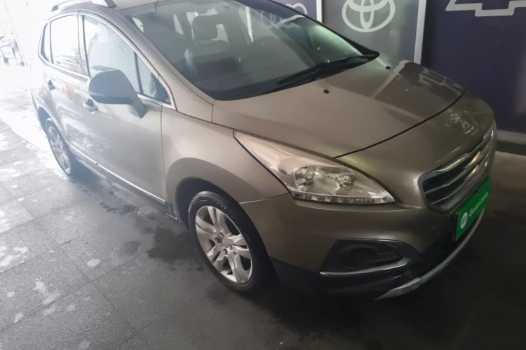 Used Peugeot 3008 2015 2.0L Automatic Trend Edition Front Right 45 Deg