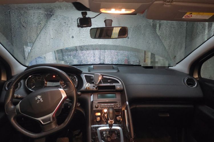 Used Peugeot 3008 2015 2.0L Automatic Trend Edition Headliner