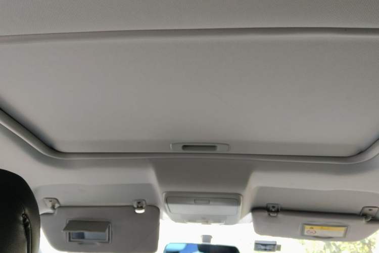 Used Peugeot 3008 2015 1.6THP Automatic Classic Edition Headliner