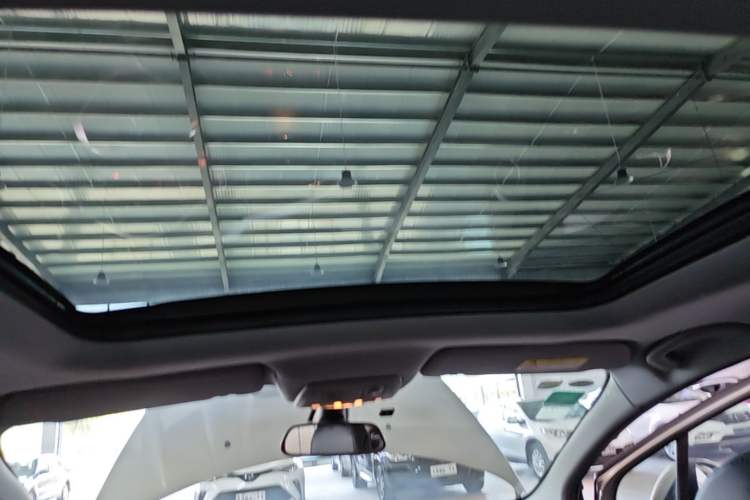 Used Peugeot 3008 2015 1.6THP Automatic Prestige Edition Headliner