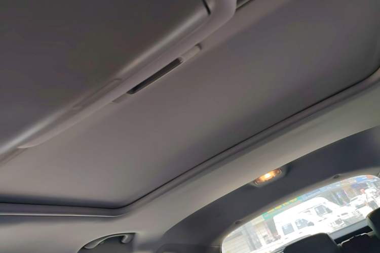 Used Peugeot 3008 2015 1.6THP Automatic Classic Edition Headliner