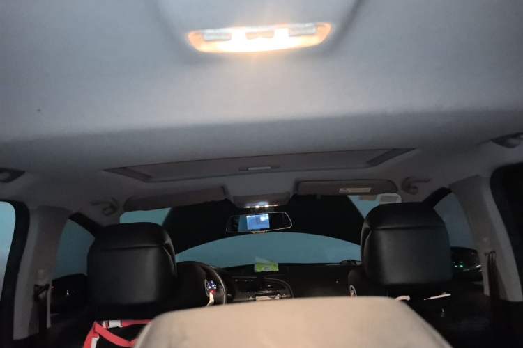 Used Peugeot 3008 2015 2.0L Automatic Trend Edition Headliner