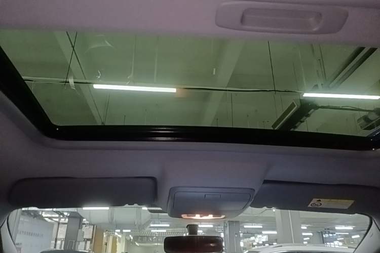 Used Peugeot 3008 2015 1.6THP Automatic Classic Edition Headliner