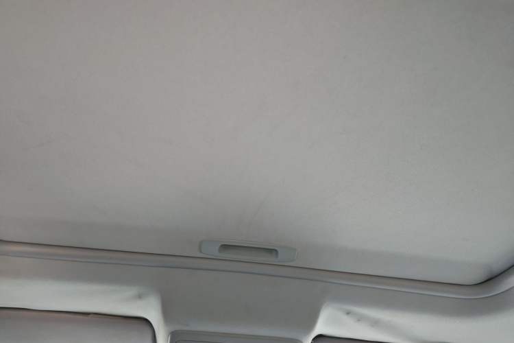 Used Peugeot 3008 2015 2.0L Automatic Trend Edition Headliner