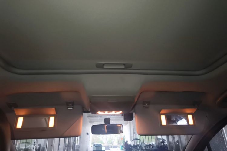 Used Peugeot 3008 2015 2.0L Automatic Trend Edition Headliner